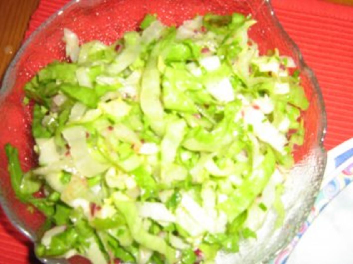 Endiviensalat mit KräuterSenfDressing Rezept kochbar.de
