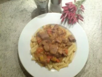 Gulasch a´la Mama - Rezept - Bild Nr. 2