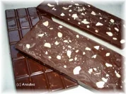 Nascherei - Schokolade mit Cashewnüssen und Ananas - Rezept