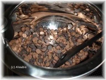 Nascherei - Schokolade mit Cashewnüssen und Ananas - Rezept - Bild Nr. 3