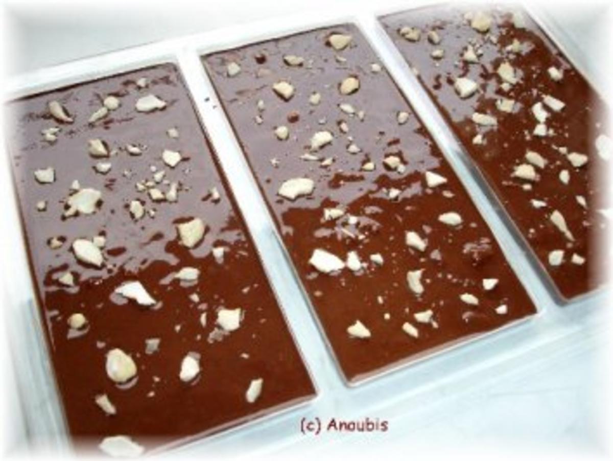 Nascherei - Schokolade mit Cashewnüssen und Ananas - Rezept - Bild Nr. 5