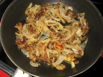 Zwiebelrostbraten mit Bratkartoffeln - Rezept - Bild Nr. 8