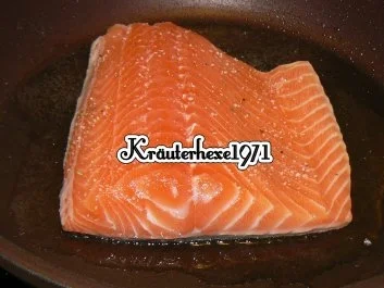 Lachsfilet versteckt sich im Gemüsebeet - Rezept - Bild Nr. 5