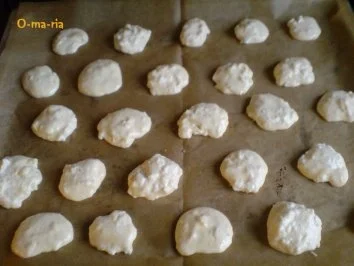 Rezept: Kleingebäck Eierplätzchen Bild Nr. 2 Kleingebäck Eierplätzchen - Rezept - Bild Nr. 2