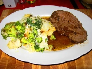 Rinderschmorbraten mit Rotweinsößchen - Rezept - Bild Nr. 3