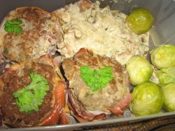 Rezept: Hackmedaillion Toast Bild Nr. 2 Hackmedaillion Toast - Rezept - Bild Nr. 2