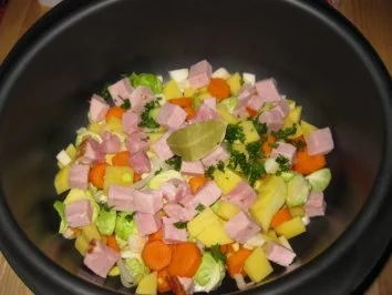 Rezept: Kasseler Schichteintopf Bild Nr. 4 Kasseler Schichteintopf - Rezept - Bild Nr. 4