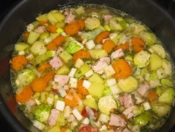 Rezept: Kasseler Schichteintopf Bild Nr. 6 Kasseler Schichteintopf - Rezept - Bild Nr. 6