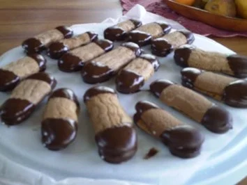 Plätzchen: Kaba-Stangen mit Nougat - Rezept