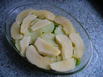 Rezept: Apfelauflauf Bild Nr. 6 Apfelauflauf - Rezept - Bild Nr. 6