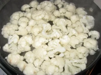 Rezept: Blumenkohl-Broccoli-Auflauf Bild Nr. 4 Blumenkohl-Broccoli-Auflauf - Rezept - Bild Nr. 4