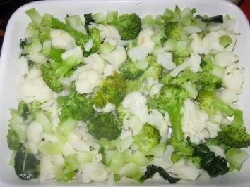 Rezept: Blumenkohl-Broccoli-Auflauf Bild Nr. 7 Blumenkohl-Broccoli-Auflauf - Rezept - Bild Nr. 7