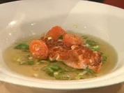 Limettenblättersuppe mit einem Zopf vom Lachs a la Baudrexel - Rezept