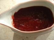 Rotweinsauce zum Weinachts-Auflauf - Rezept
