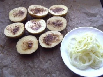 Rezept: Kartoffelschipper mit Zwiebeln Kartoffelschipper mit Zwiebeln - Rezept