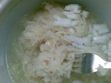 Krumbeerworscht-Ufflaaf ( Kartoffelwurst-Auflauf ) - Rezept - Bild Nr. 4