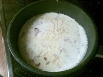 Krumbeerworscht-Ufflaaf ( Kartoffelwurst-Auflauf ) - Rezept - Bild Nr. 10