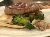 Mille Feuille vom Kalb an Sauce Mornay a la Baudrexel - Rezept