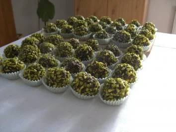 Rezept: Pistatien- Konfekt Bild Nr. 4 Pistatien- Konfekt - Rezept - Bild Nr. 4