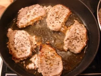 Rahmchampignons mit Schweinesteak - Rezept - Bild Nr. 5