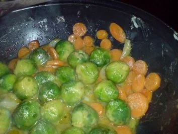 Herbstgemüseauflauf mit Hackbällchen nach dem "Frühlingsgemüse mit Hackbällchen-Auflauf" von romantica - Rezept - Bild Nr. 5