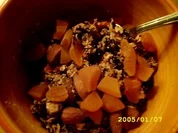 Janii ihr Möhrenpudding mit Krokant - Rezept