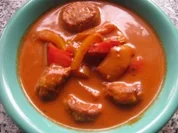 Tomaten-Paprika Süppchen mit Hackbällcheneinlage - Rezept