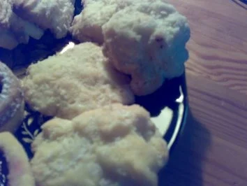 Plätzchen: Creme -fraiche-Wölkchen - Rezept