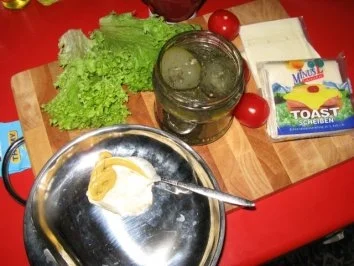 Cheeseburger -  "meine"  Laktosefrei, wenn man entsprechende Produkte verwendet ! - Rezept - Bild Nr. 3