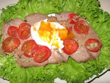 Braten - Brot, Salat, Ei - Rezept