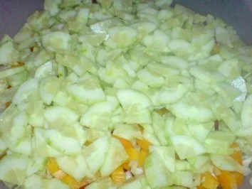 Rezept: Bunter Partysalat mit Thunfisch Bild Nr. 12 Bunter Partysalat mit Thunfisch - Rezept - Bild Nr. 12