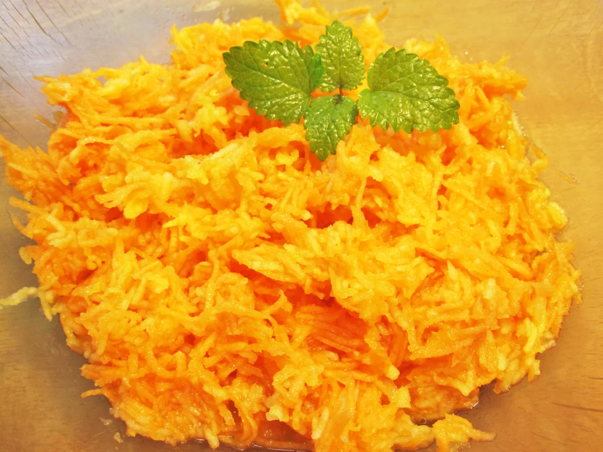 Apfel-Möhren-Salat - Rezept - Bild Nr. 3381