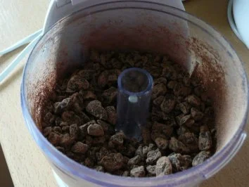 Rezept: Marmorkuchen mit Vanilleschote,Espresso,Amaretto und Schoko-Mokkabohnen Bild Nr. 2 Marmorkuchen mit Vanilleschote,Espresso,Amaretto und Schoko-Mokkabohnen - Rezept - Bild Nr. 2