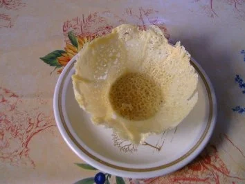 Rezept: Feldsalat im Parmesannest Bild Nr. 2 Feldsalat im Parmesannest - Rezept - Bild Nr. 2