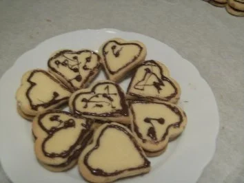 Rezept: Nougat-Herzen Nougat-Herzen - Rezept