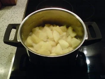 Rezept: Apfelcrumble Bild Nr. 2 Apfelcrumble - Rezept - Bild Nr. 2