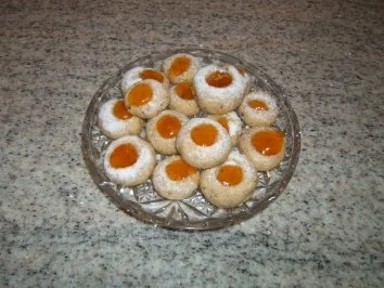 Rezept: Plätzchen Engelsaugen Bild Nr. 2 Plätzchen Engelsaugen - Rezept - Bild Nr. 2