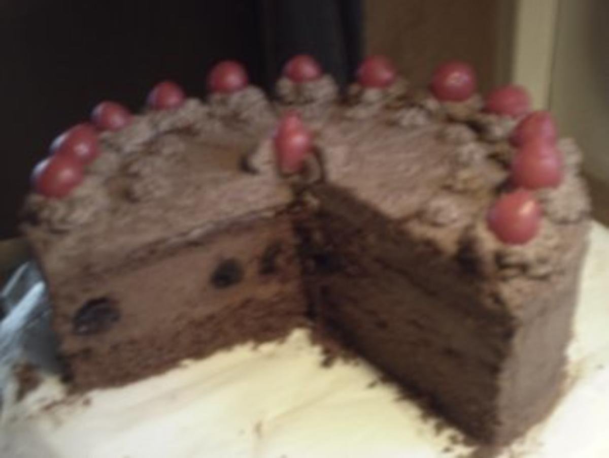 Torten: Schokoladentorte mit Amarenakirschen - Rezept - Bild Nr. 4