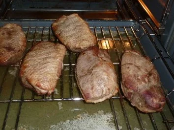 Ente kross mit Rotkohl und Klöße - Rezept - Bild Nr. 6