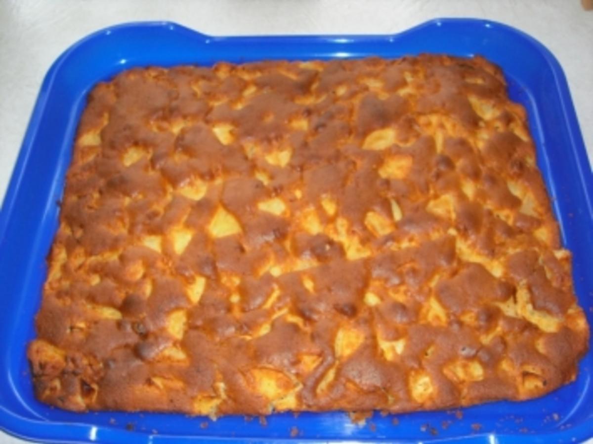 Apfelkuchen vom Blech - Rezept mit Bild - kochbar.de