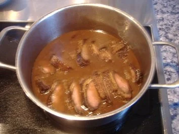 Rietberger Schmorgericht von der Gänsbrust - Rezept