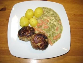 Rezept: Hackfleischklopse mit Mischgemüse und Salzkartoffeln Bild Nr. 4 Hackfleischklopse mit Mischgemüse und Salzkartoffeln - Rezept - Bild Nr. 4