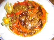 Filetsteak mit Tomaten-Paprikagemüse - Rezept