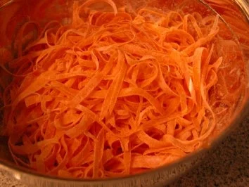 Rezept: Möhrenstroh Bild Nr. 3 Möhrenstroh - Rezept - Bild Nr. 3