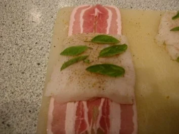 Fisch -  Eingewickelter Lumb an Ofengemüse - Rezept - Bild Nr. 2