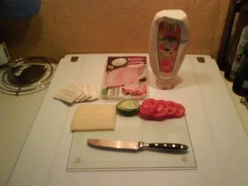 Rezept: Frühstück: Baguette mit Burgunderschinken und Bergkäse Bild Nr. 4 Frühstück: Baguette mit Burgunderschinken und Bergkäse - Rezept - Bild Nr. 4