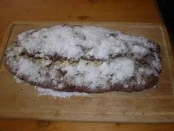 Christstollen der   sich in der Sonne  gebräunt hat - Rezept - Bild Nr. 2