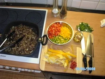 Bunte-Hack-Gemüsepfanne....mit vielen Vitaminen;-) - Rezept - Bild Nr. 3