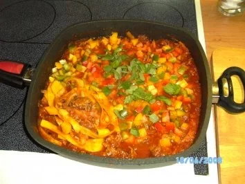 Bunte-Hack-Gemüsepfanne....mit vielen Vitaminen;-) - Rezept - Bild Nr. 2