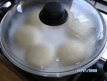 Dampfnudeln..mit Pflaumenmus - Rezept - Bild Nr. 4